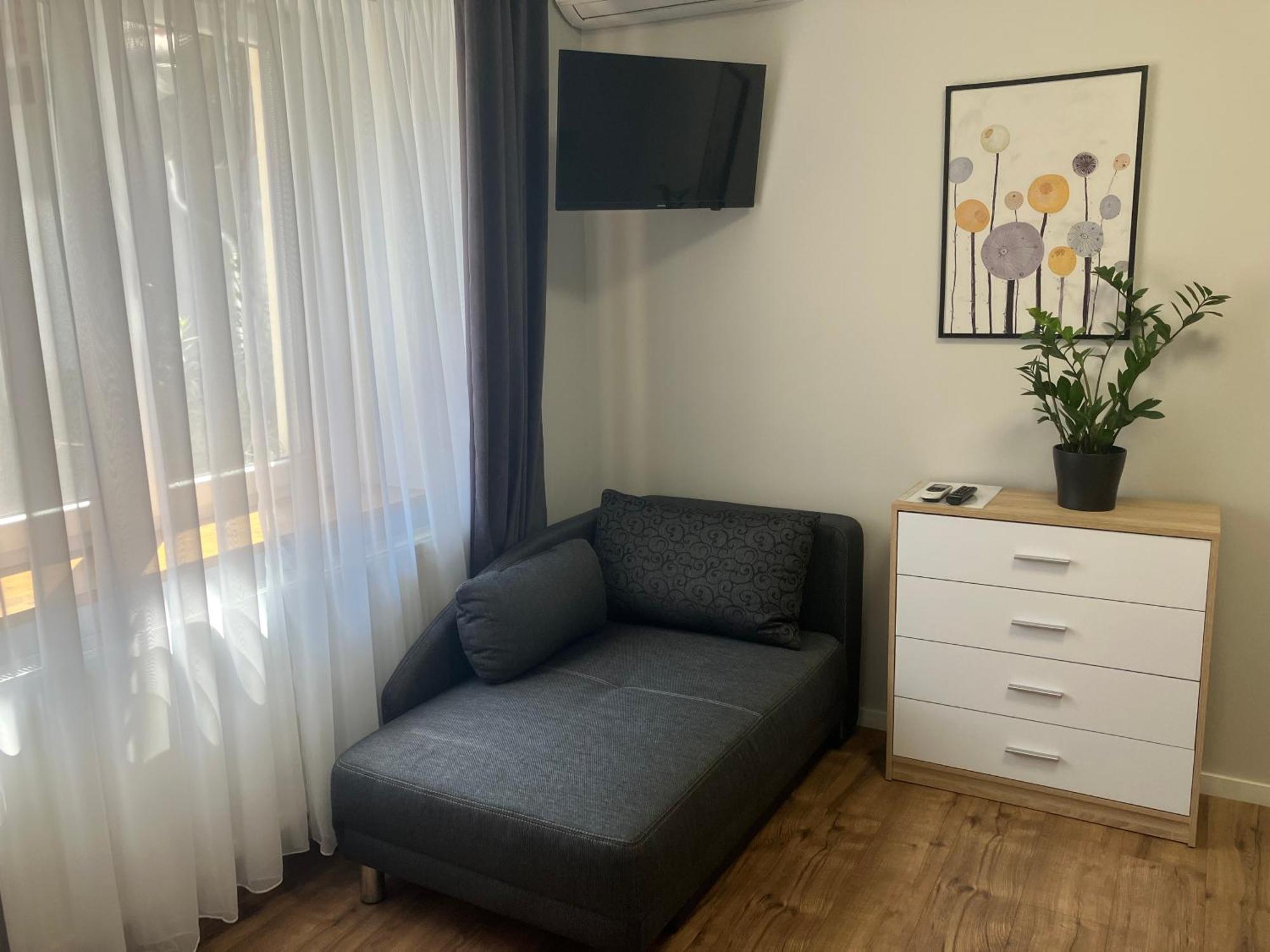 Illa Apartments Еґер Екстер'єр фото